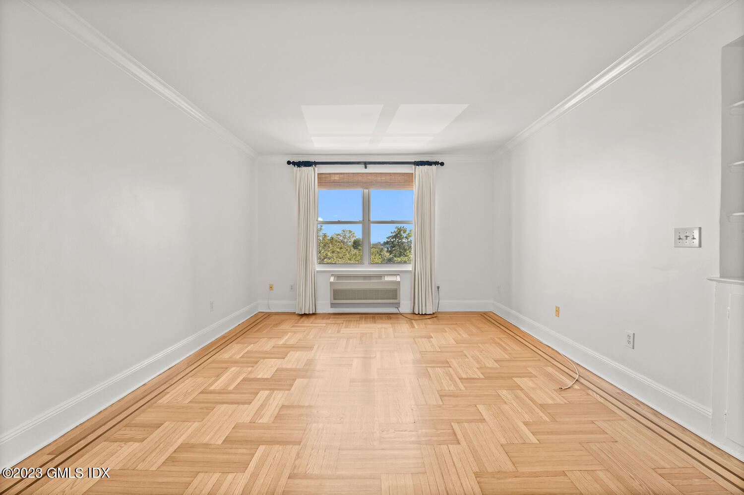 25 West Elm Street, Unit 43 Greenwich, CT 06830 - Photo 10 of 15 25 W Elm St Apt 43 Greenwich-large-015-0