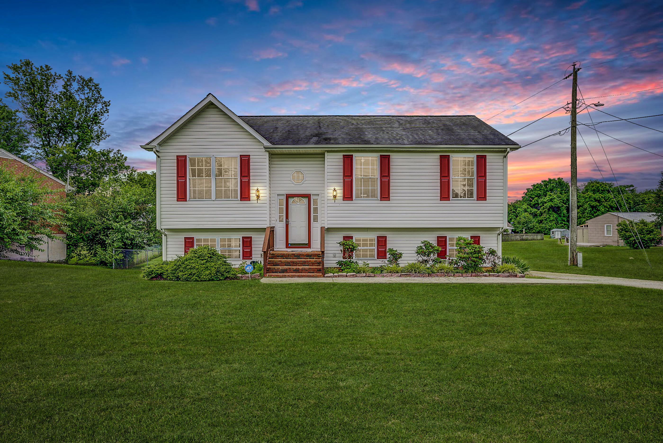4410 Cove Road Roanoke, VA 24017 - Photo 32 of 32 a front view of a house with a yard