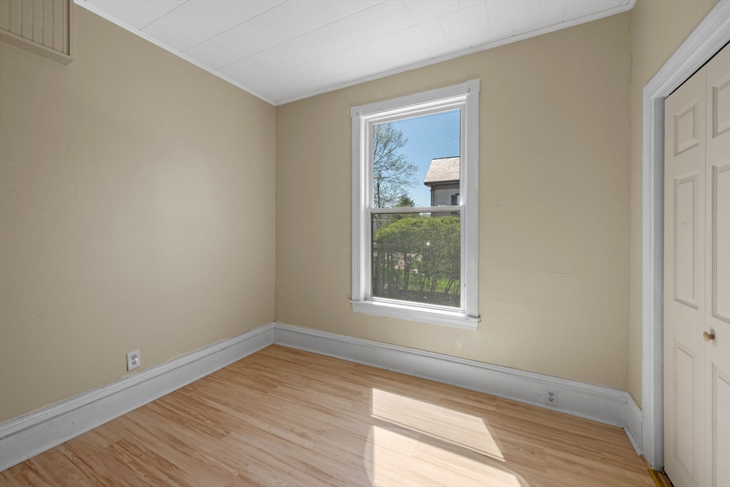 4 Broad Street Lynn, MA 01902 - Photo 9 of 39