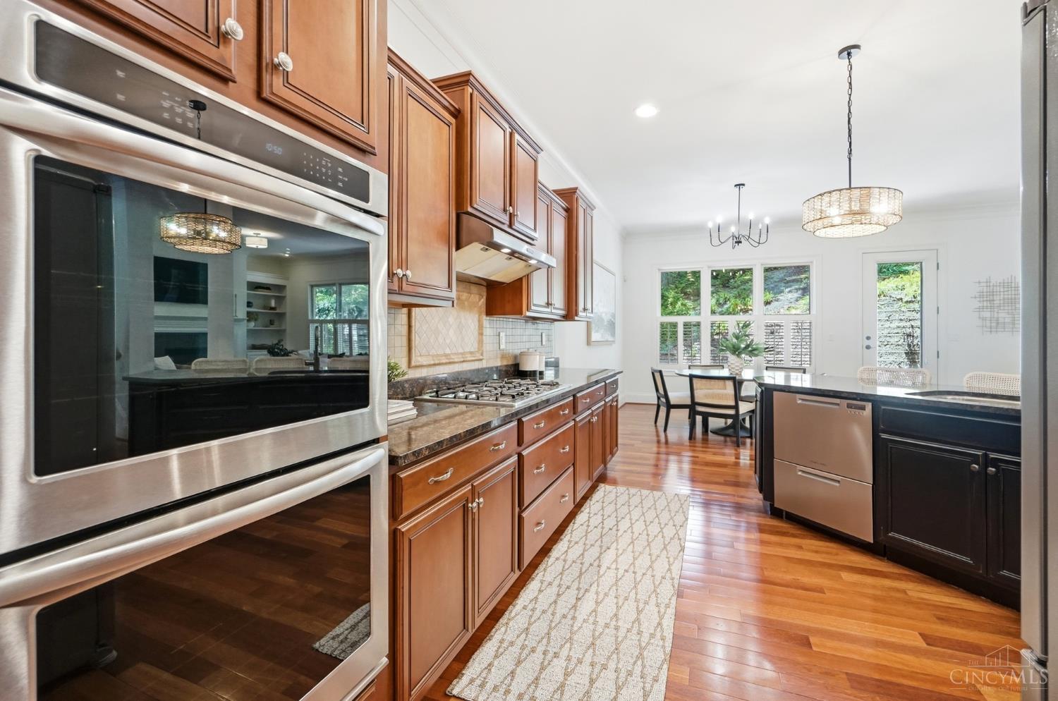 623 Rushton Road Cincinnati, OH 45226 - Photo 19 of 58