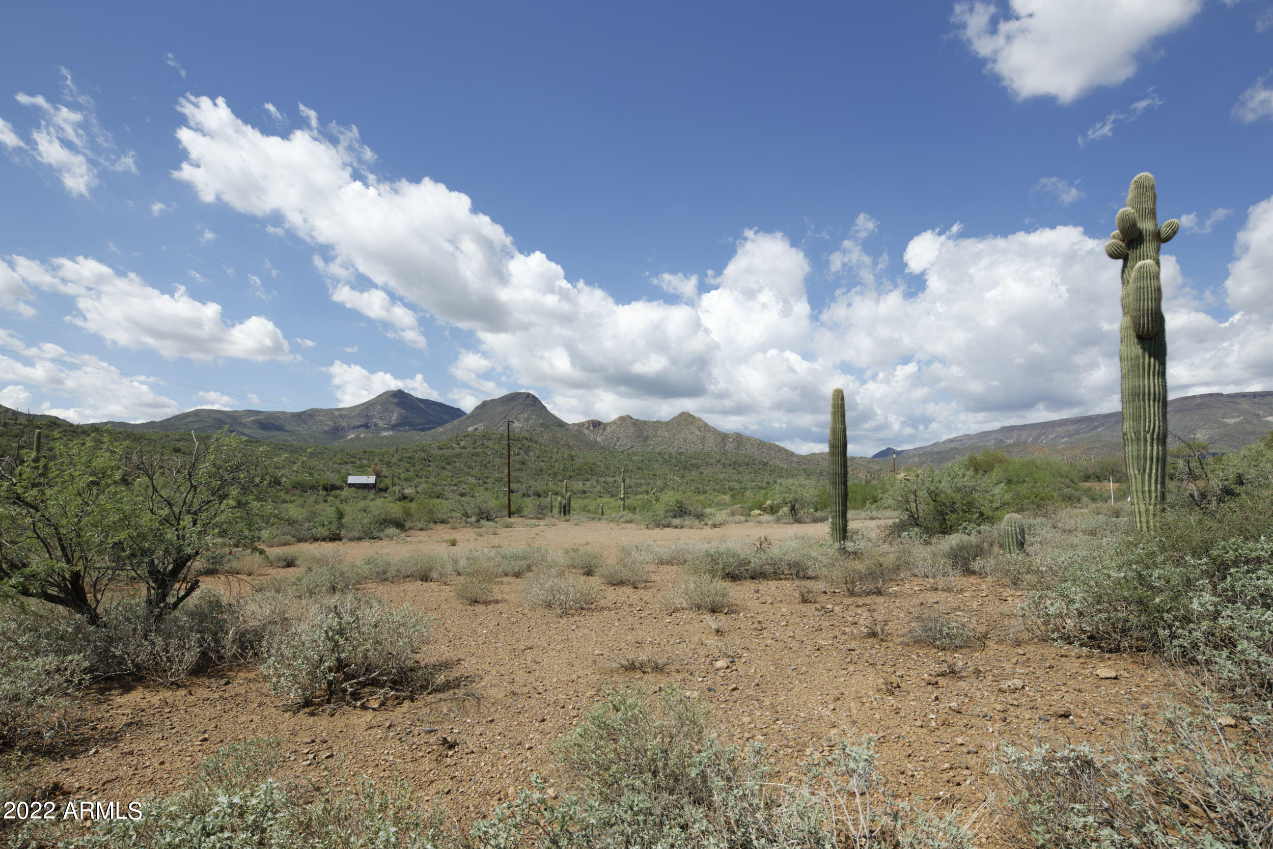 44138 North Spur Cross Road Cave Creek, AZ 85331 - Photo 3 of 9 360 degree mountain views