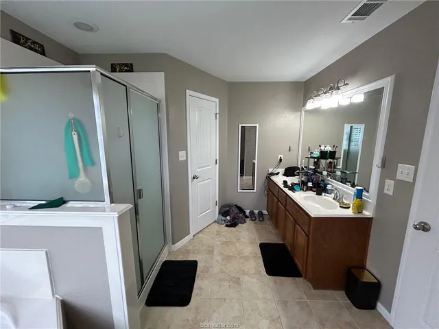 $2,150 | 4113 Cedar Creek Court, College Station, TX 77845