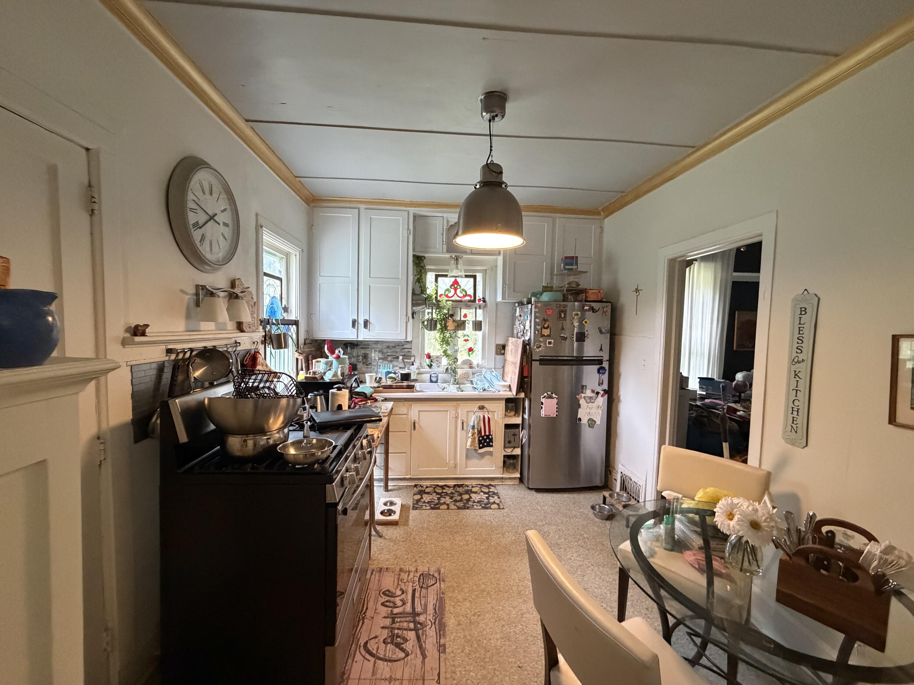 14288 Ridge Street Mountain, WI 54149 - Photo 20 of 29 Kitchen