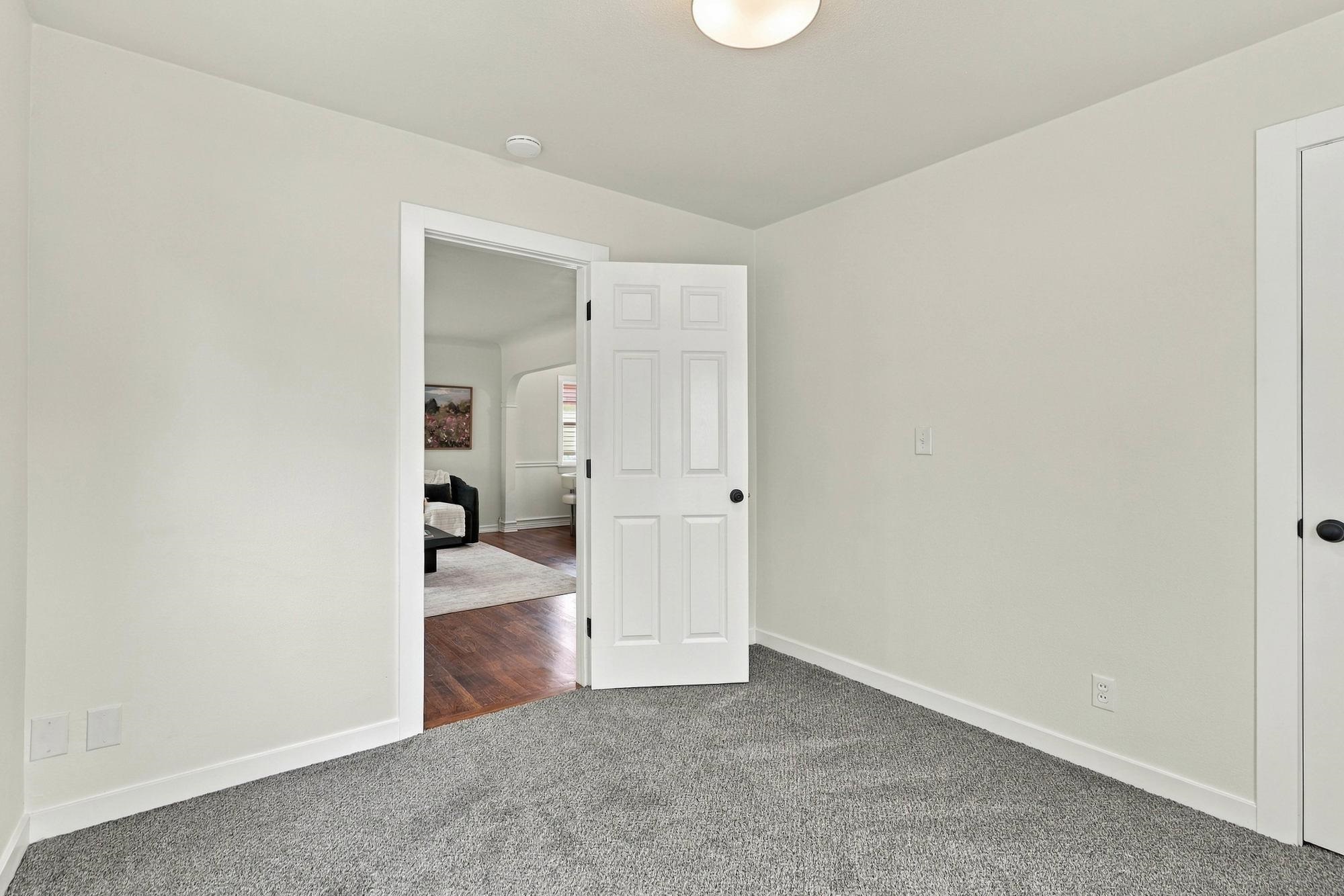 2017 West Cleveland Avenue Spokane, WA 99205 - Photo 22 of 39 Gallery Image 22