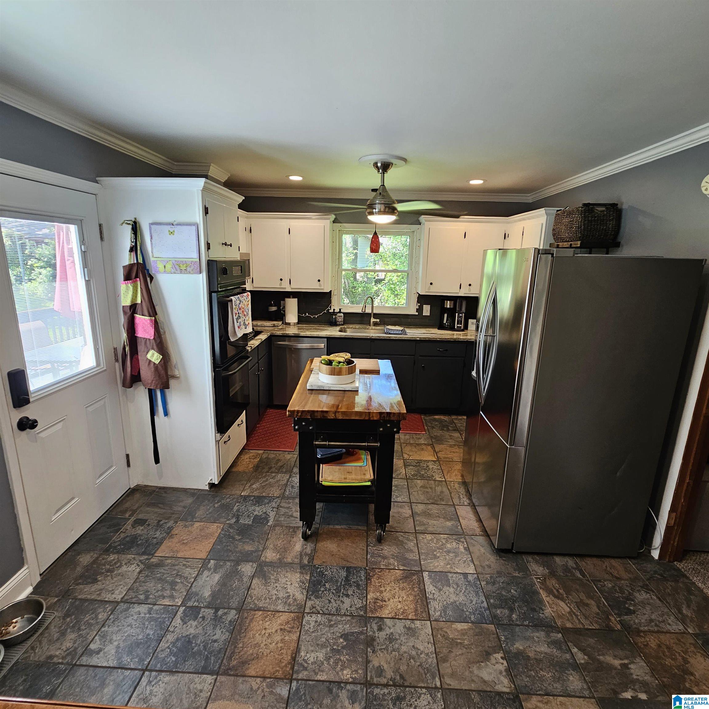 6596 Lynn Avenue Southwest Leeds, AL 35094 - Photo 14 of 32