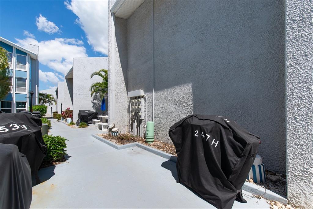 247 Rex Place, Unit H Madeira Beach, FL 33708 - Photo 31 of 41