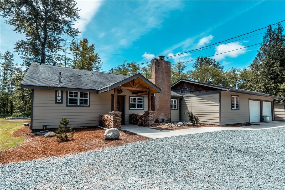 23792 Mosier Road Sedro-Woolley, WA 98284 - Photo 1 of 25 Gallery Image 1