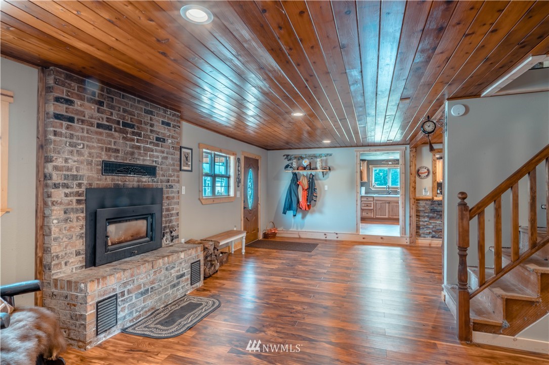 23792 Mosier Road Sedro-Woolley, WA 98284 - Photo 5 of 25 Gallery Image 5