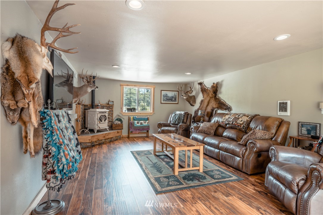 23792 Mosier Road Sedro-Woolley, WA 98284 - Photo 7 of 25 Gallery Image 7