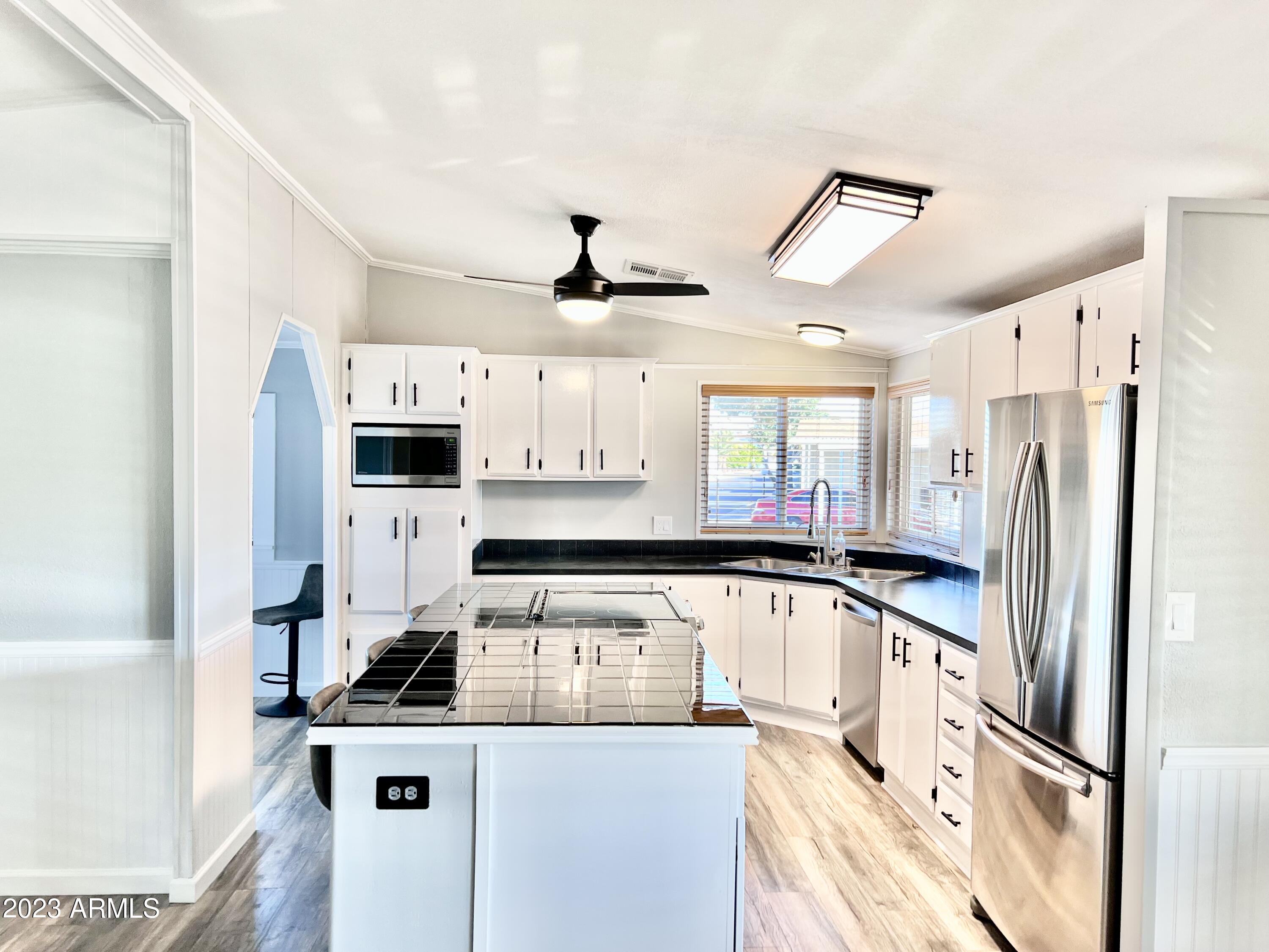 652 South Ellsworth Road, Unit 201 Mesa, AZ 85208 - Photo 2 of 33 210KITCHEN
