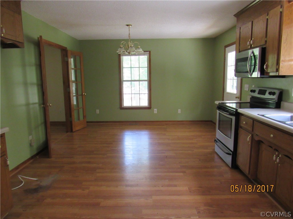 19000 Indian Road Petersburg, VA 23805 - Photo 8 of 24 Gallery Image 8