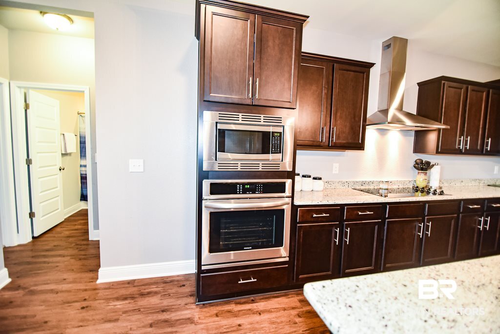 2101 Bourbon Street Foley, AL 36535 - Photo 7 of 35 Kitchen