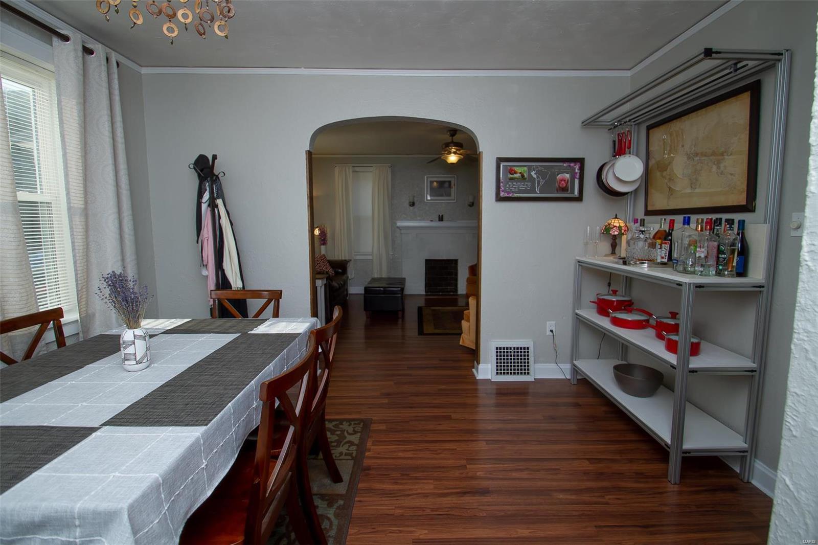 4941 Heege Road St. Louis, MO 63123 - Photo 14 of 48 Gallery Image 14