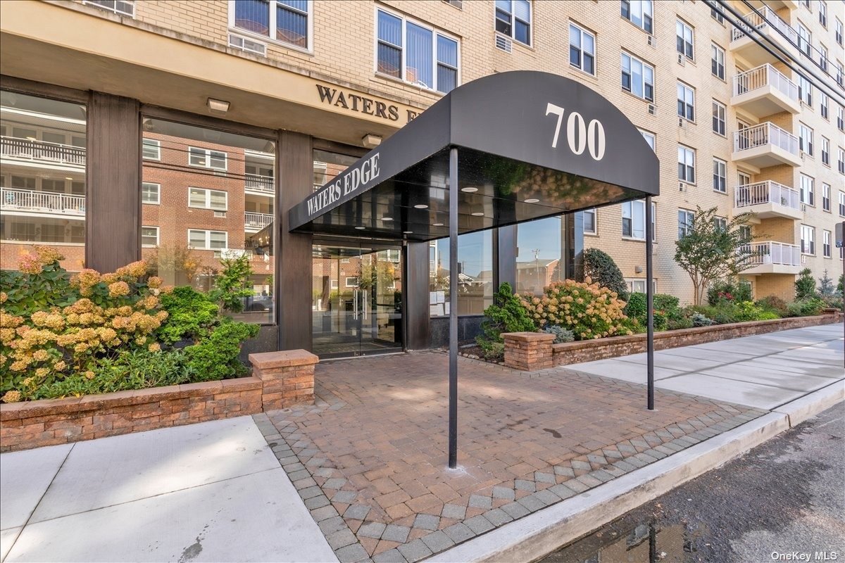 700 Shore Road, Unit 2M Long Beach, NY 11561 - Photo 1 of 1 Gallery Image 1