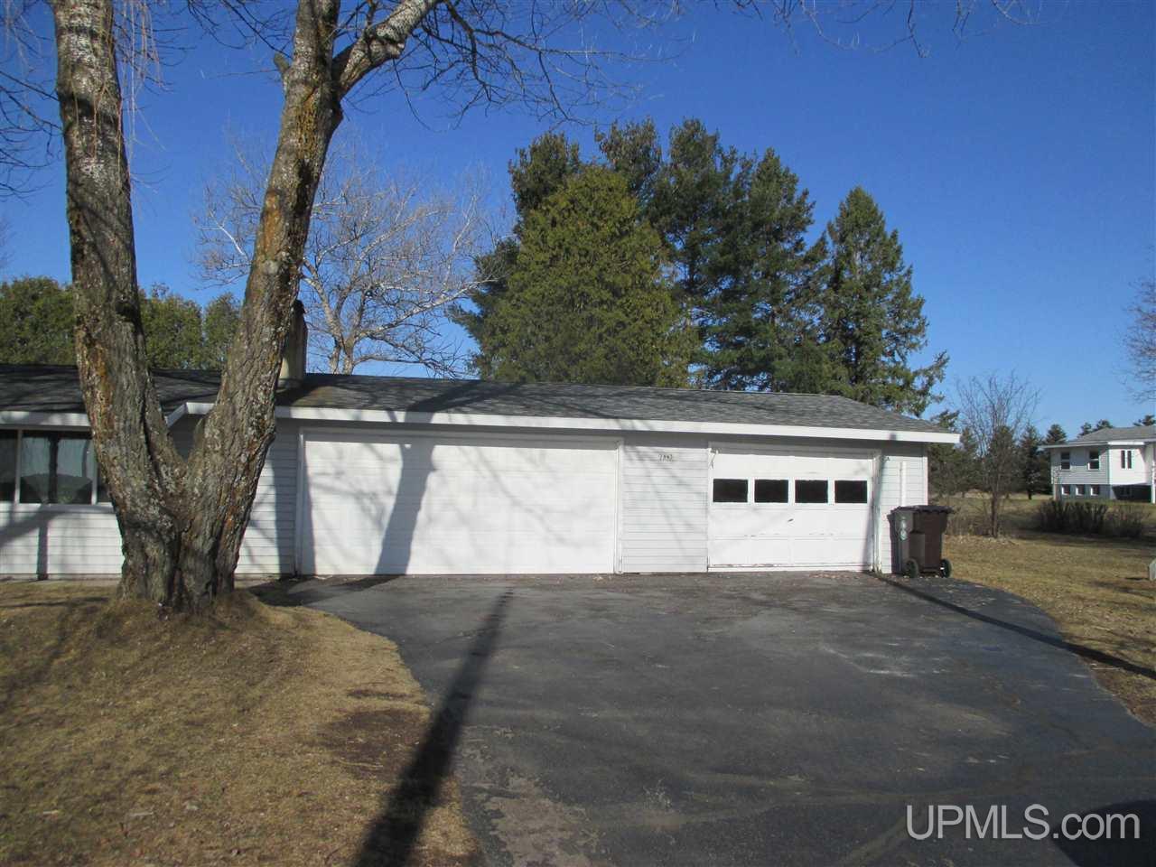 7843 County 426 M.5 Road Gladstone, MI 49837 - Photo 25 of 26 Gallery Image 25