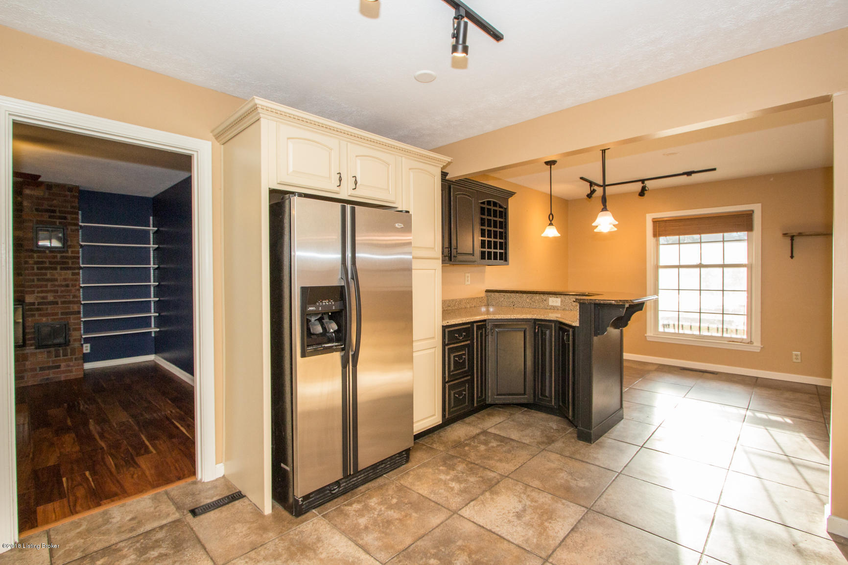 119 Blue Fields Road Louisville, KY 40223 - Photo 17 of 60 JThomas Photography-119 Blue Fields-15