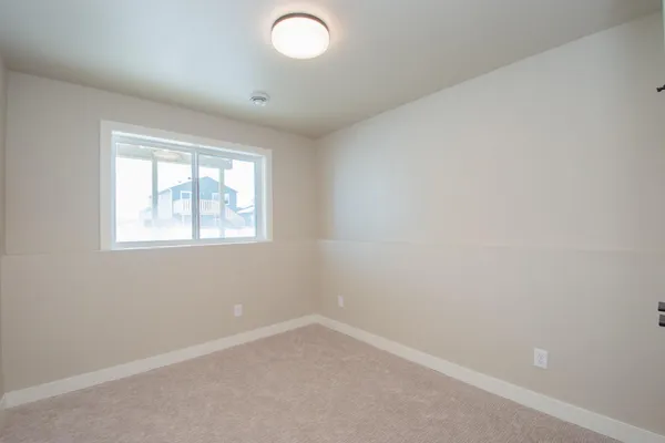 $339,000 | 6590 68th Street South, Horace, ND 58047