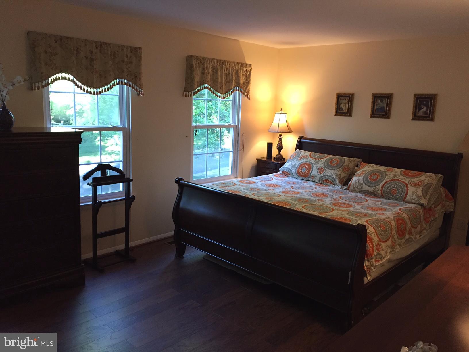 23604 Rolling Fork Way Gaithersburg, MD 20882 - Photo 4 of 27 Bedroom (Master)