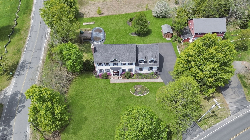 45 Pomeroy Meadow Road Southampton, MA 01073 - Photo 3 of 41 Gallery Image 3