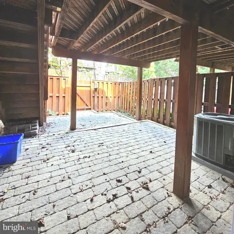 $2,600 | 6579 Cypress Point Road, Alexandria, VA 22312