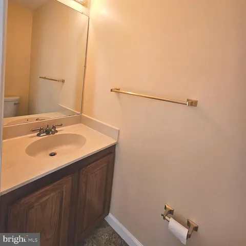 $2,600 | 6579 Cypress Point Road, Alexandria, VA 22312