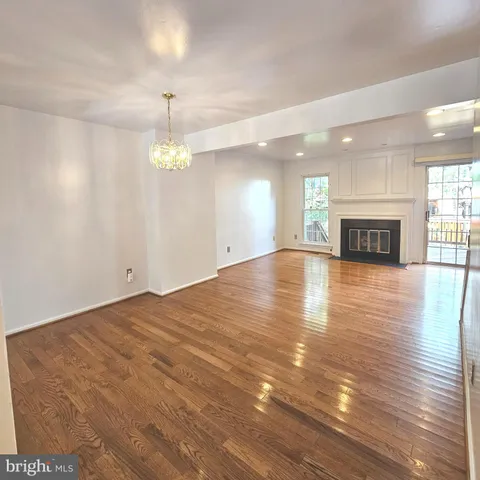 $2,600 | 6579 Cypress Point Road, Alexandria, VA 22312