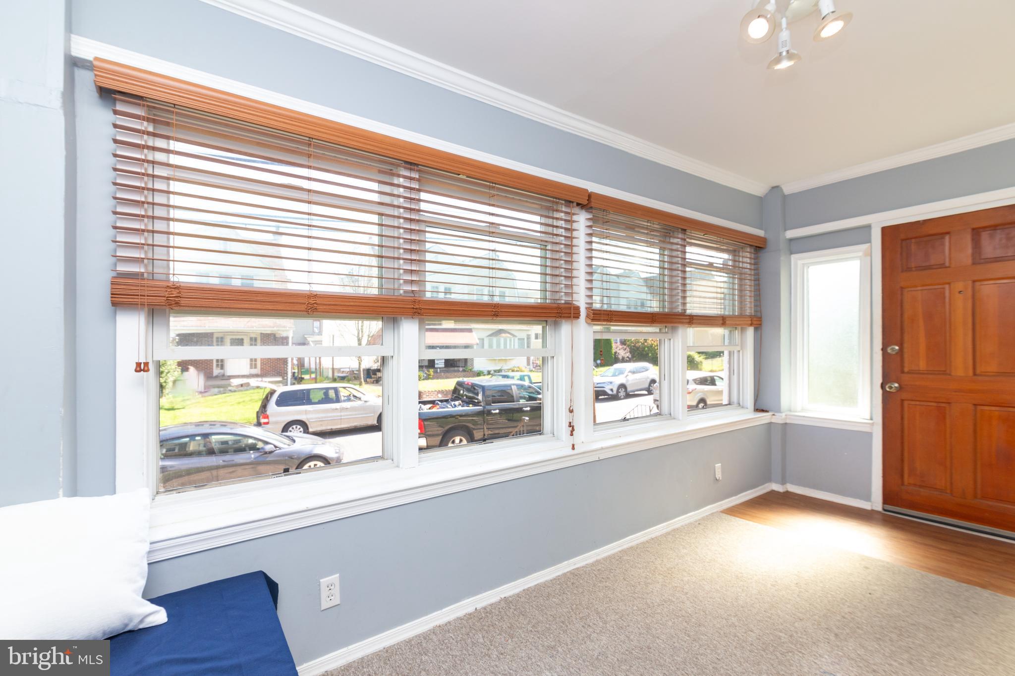 1116 Harding Drive Havertown, PA 19083 - Photo 7 of 31