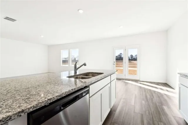 $2,300 | 94 Rowlett Place, Winder, GA 30680