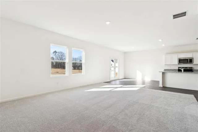 $2,300 | 94 Rowlett Place, Winder, GA 30680