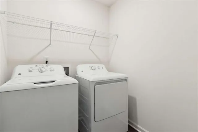 $2,300 | 94 Rowlett Place, Winder, GA 30680