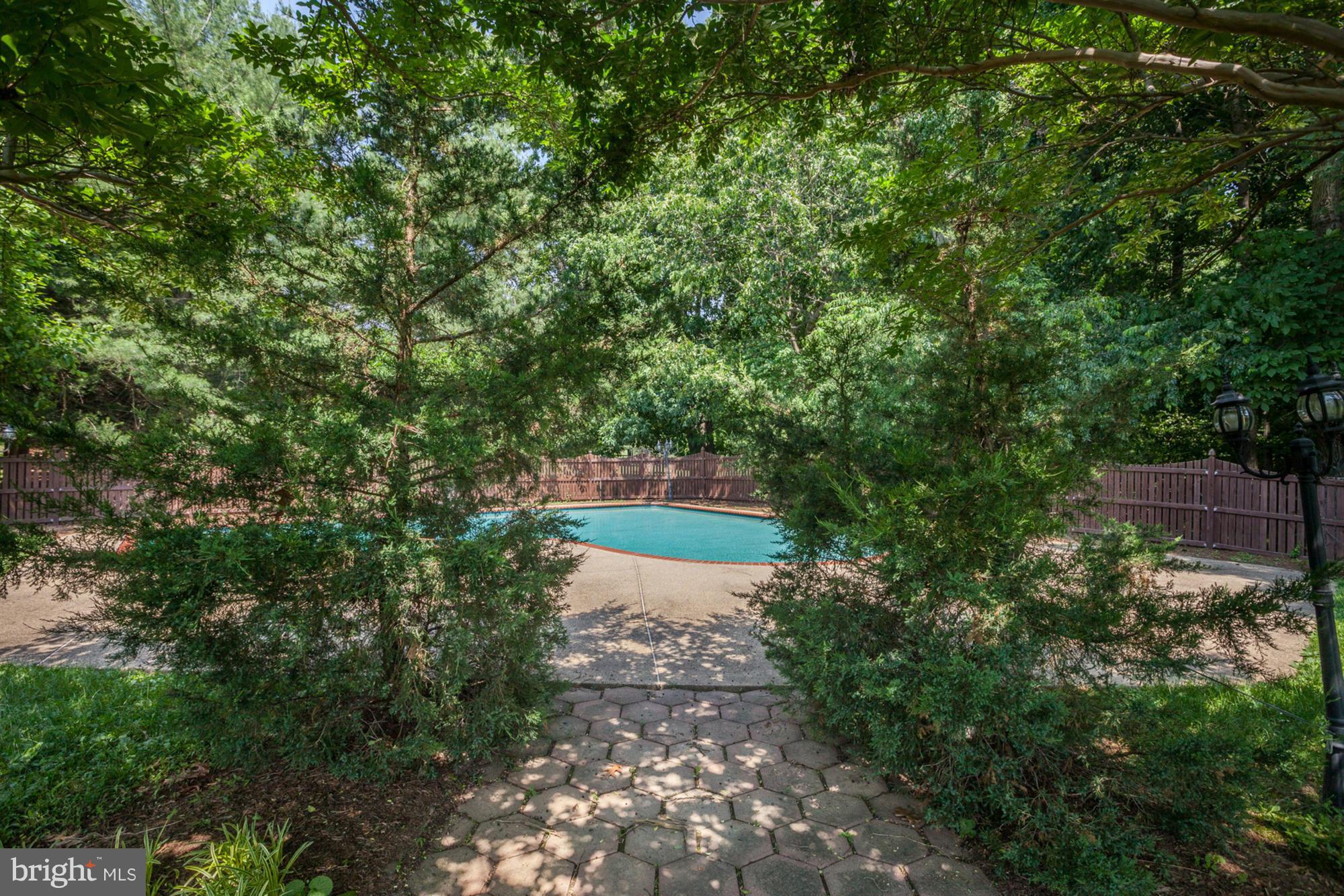 5617 Griffith Farm Road Rockville, MD 20855 - Photo 27 of 30 Exterior (Rear)