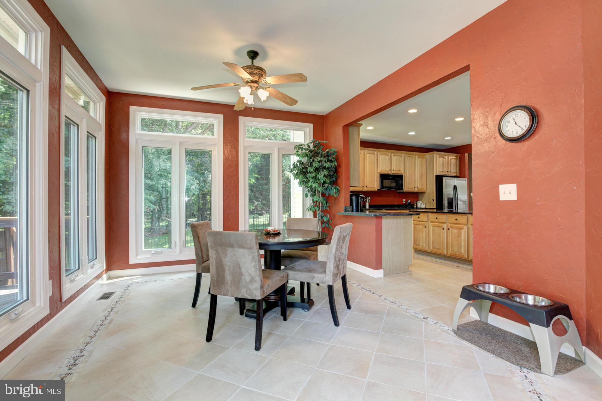 Breakfast Room
