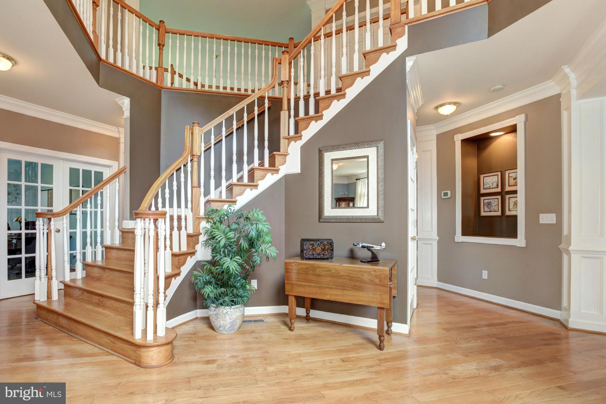 5617 Griffith Farm Road Rockville, MD 20855 - Photo 8 of 30 Foyer