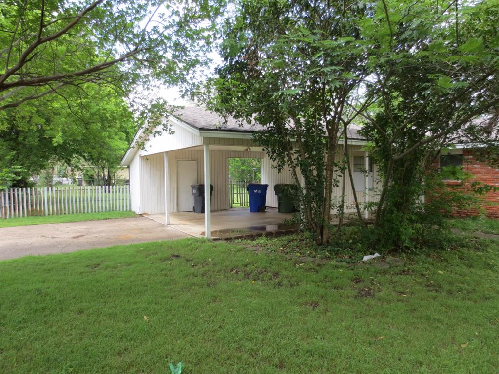 800 North 59th Street Waco, TX 76710 - Photo 3 of 12