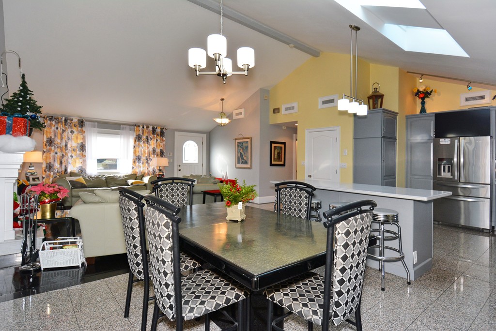 112 River Road Winthrop, MA 02152 - Photo 15 of 28 Gallery Image 15