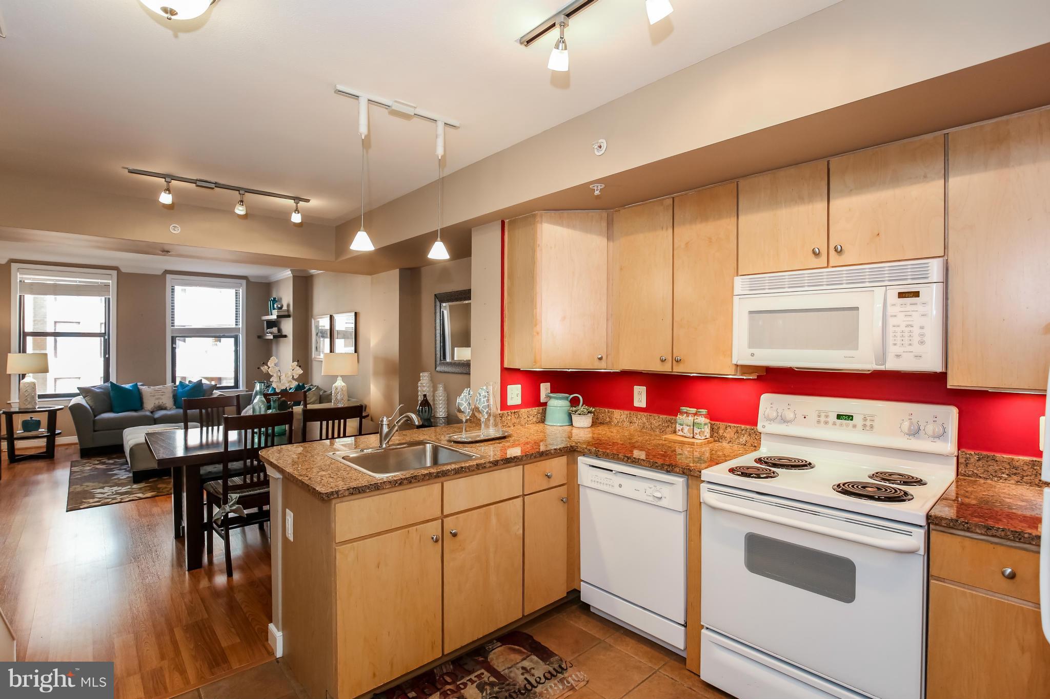 616 E Street Northwest, Unit 855 Washington, DC 20004 - Photo 2 of 19 Kitchen