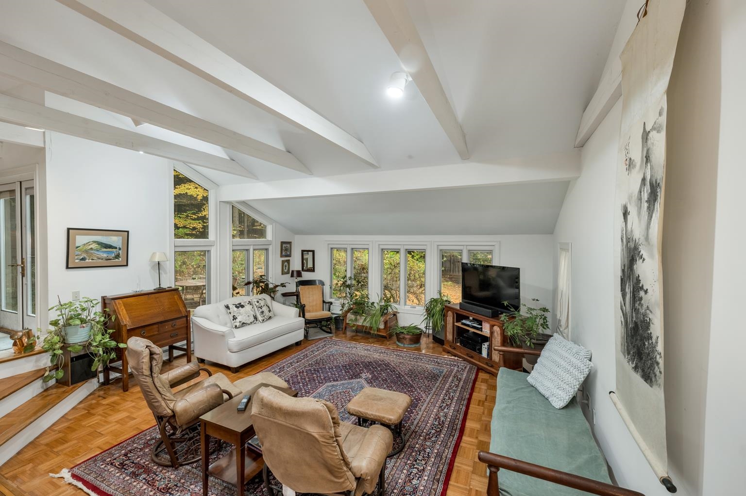 13 Woodridge Road Durham, NH 03824 - Photo 6 of 36 Gallery Image 6