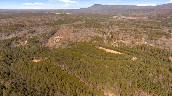 $303,750 | 92-4 Old Sawmill Road, Chatsworth, GA 30705
