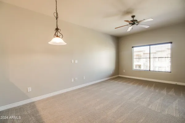 $1,800 | 5450 East Deer Valley Drive, Unit 4004, Phoenix, AZ 85054