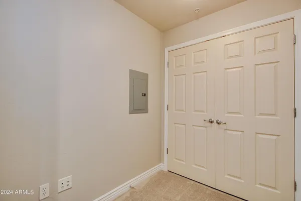 $1,800 | 5450 East Deer Valley Drive, Unit 4004, Phoenix, AZ 85054
