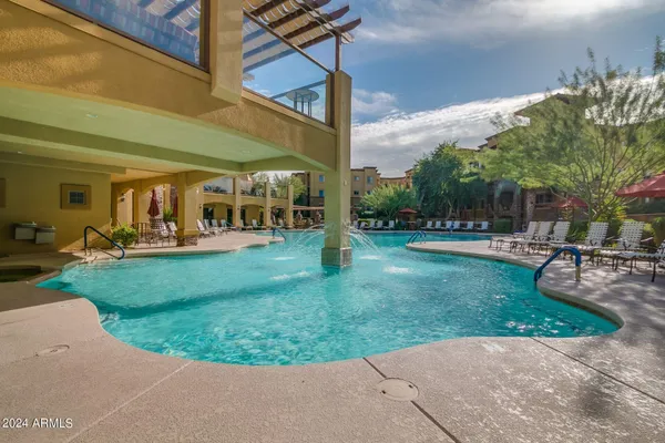 $1,800 | 5450 East Deer Valley Drive, Unit 4004, Phoenix, AZ 85054