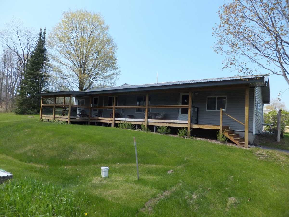 3818 North Reynolds Road Interlochen, MI 49643 - Photo 26 of 47 1833330-29.JPG