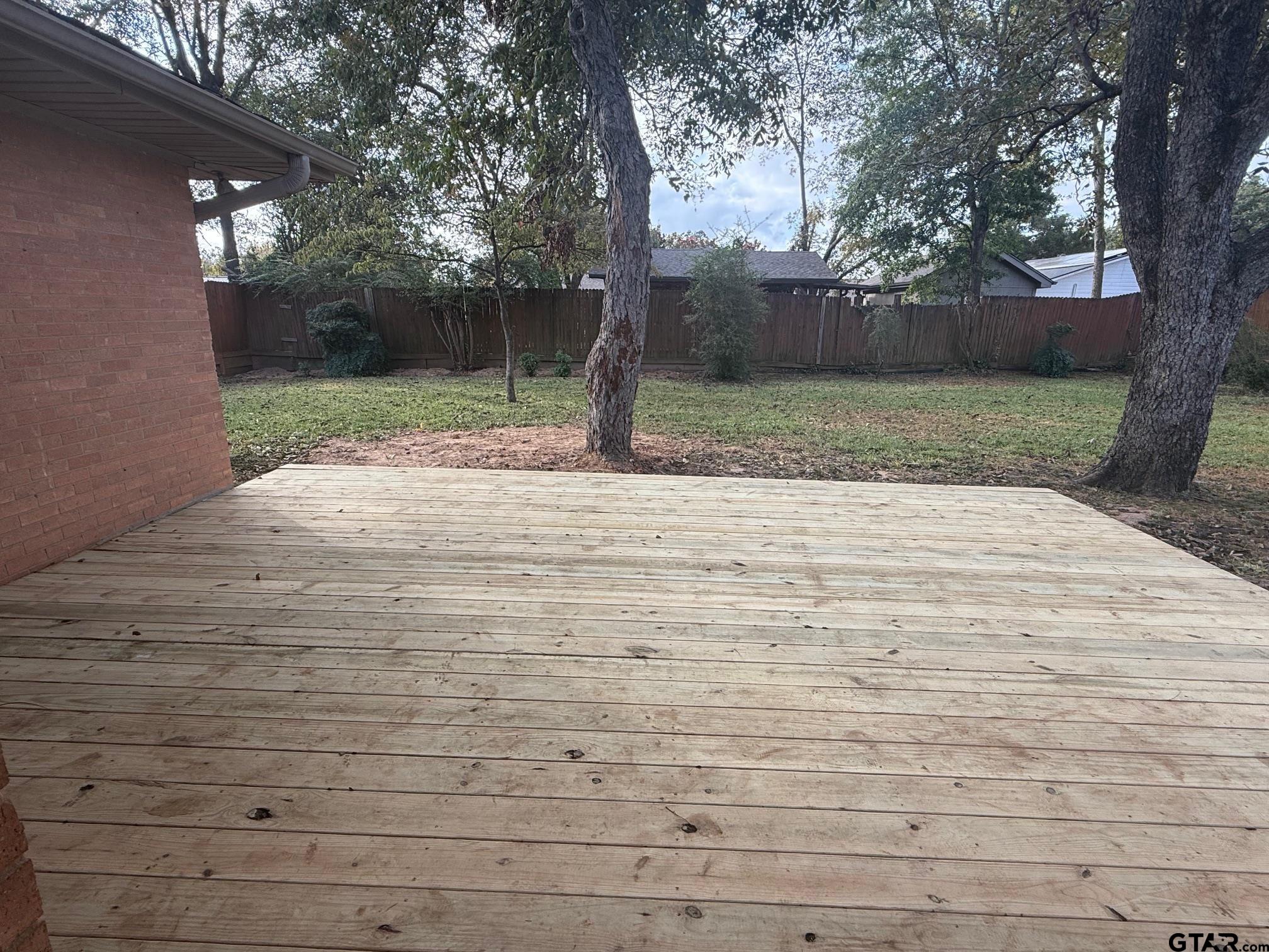 301 Ridgecrest Drive Tyler, TX 75701 - Photo 27 of 27 a view of a backyard