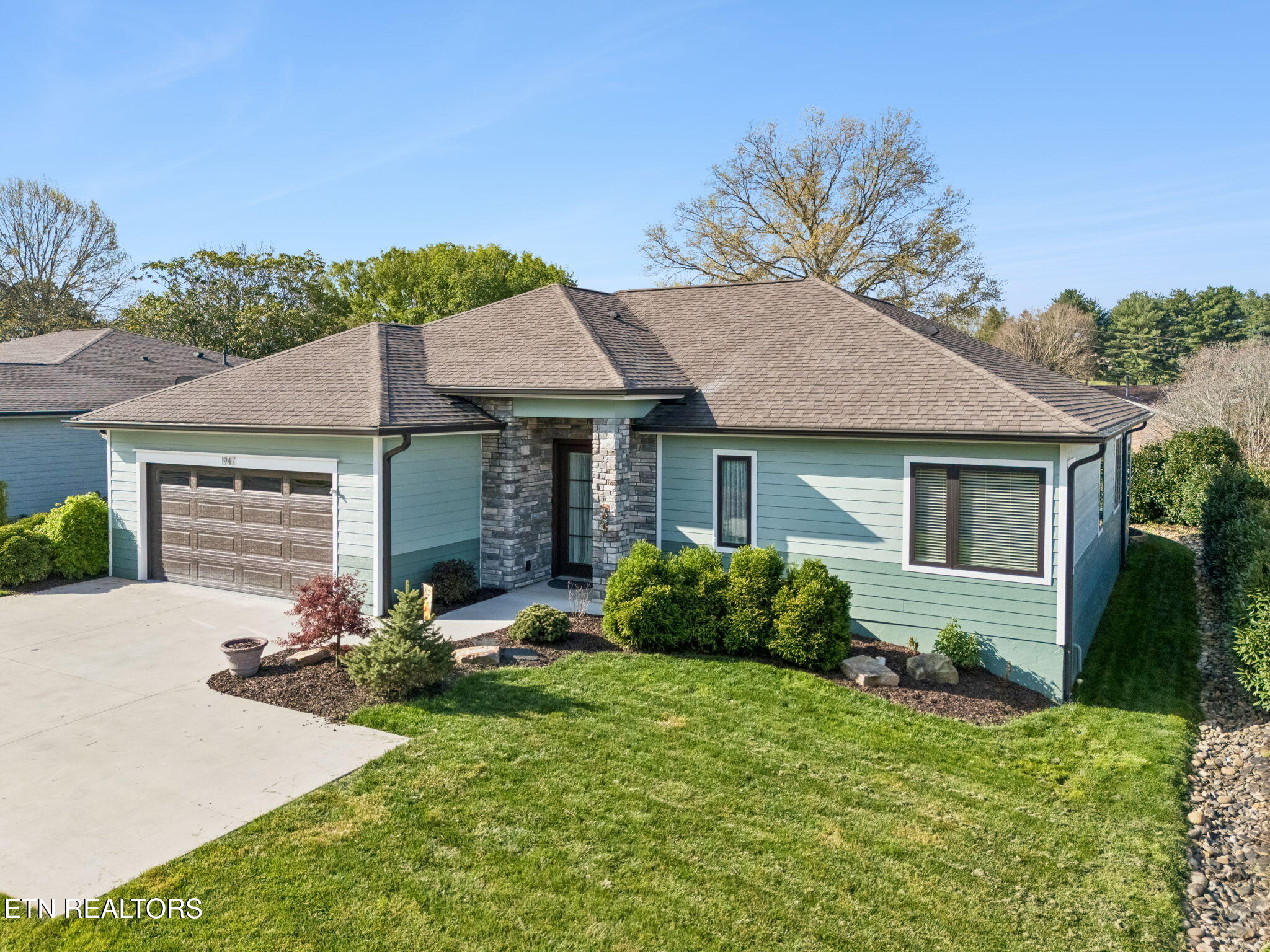 1947 Cochran Road Maryville, TN 37803 - Photo 1 of 47 1947 Cochran Rd