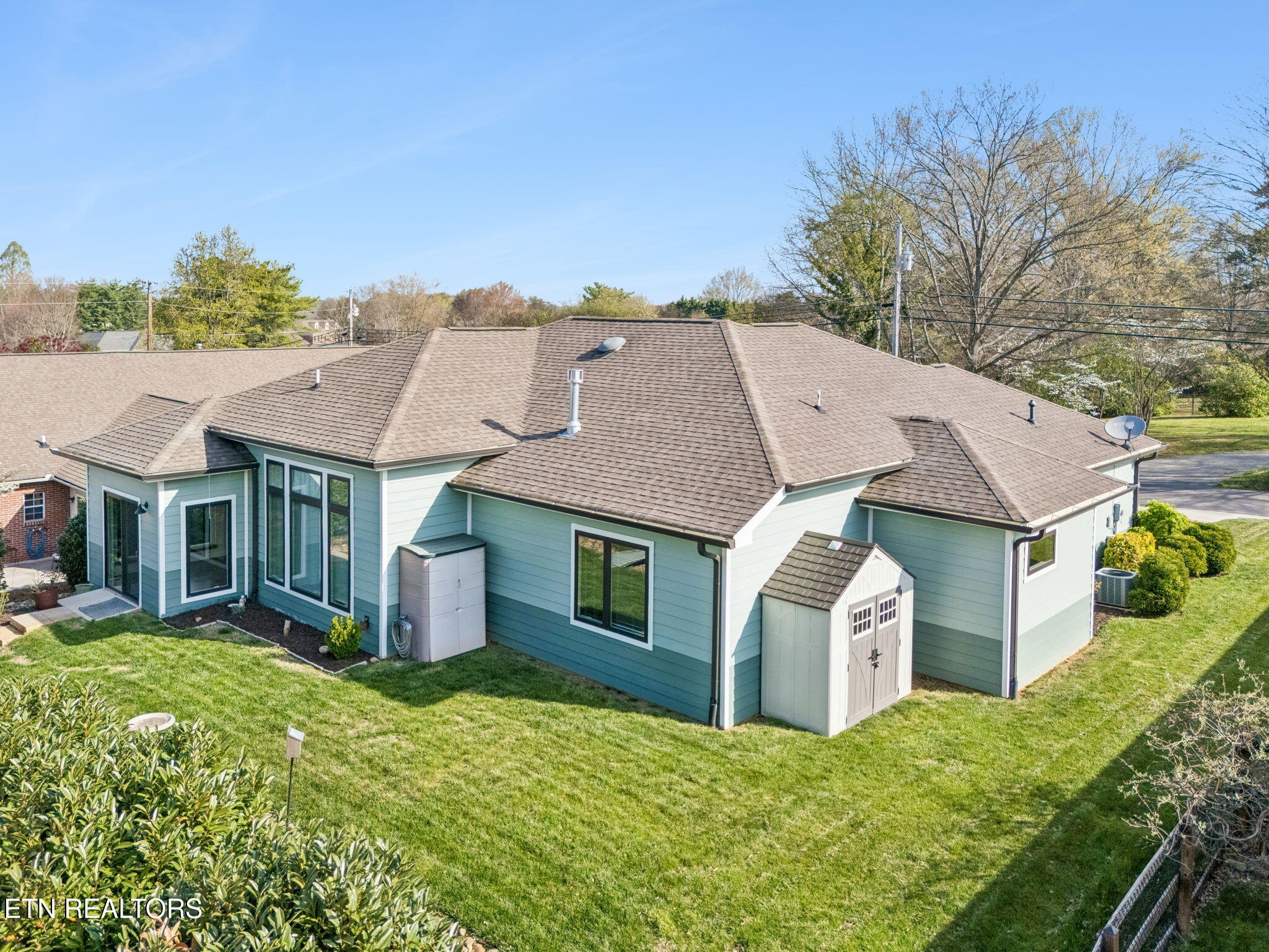1947 Cochran Road Maryville, TN 37803 - Photo 11 of 47 Side/back view
