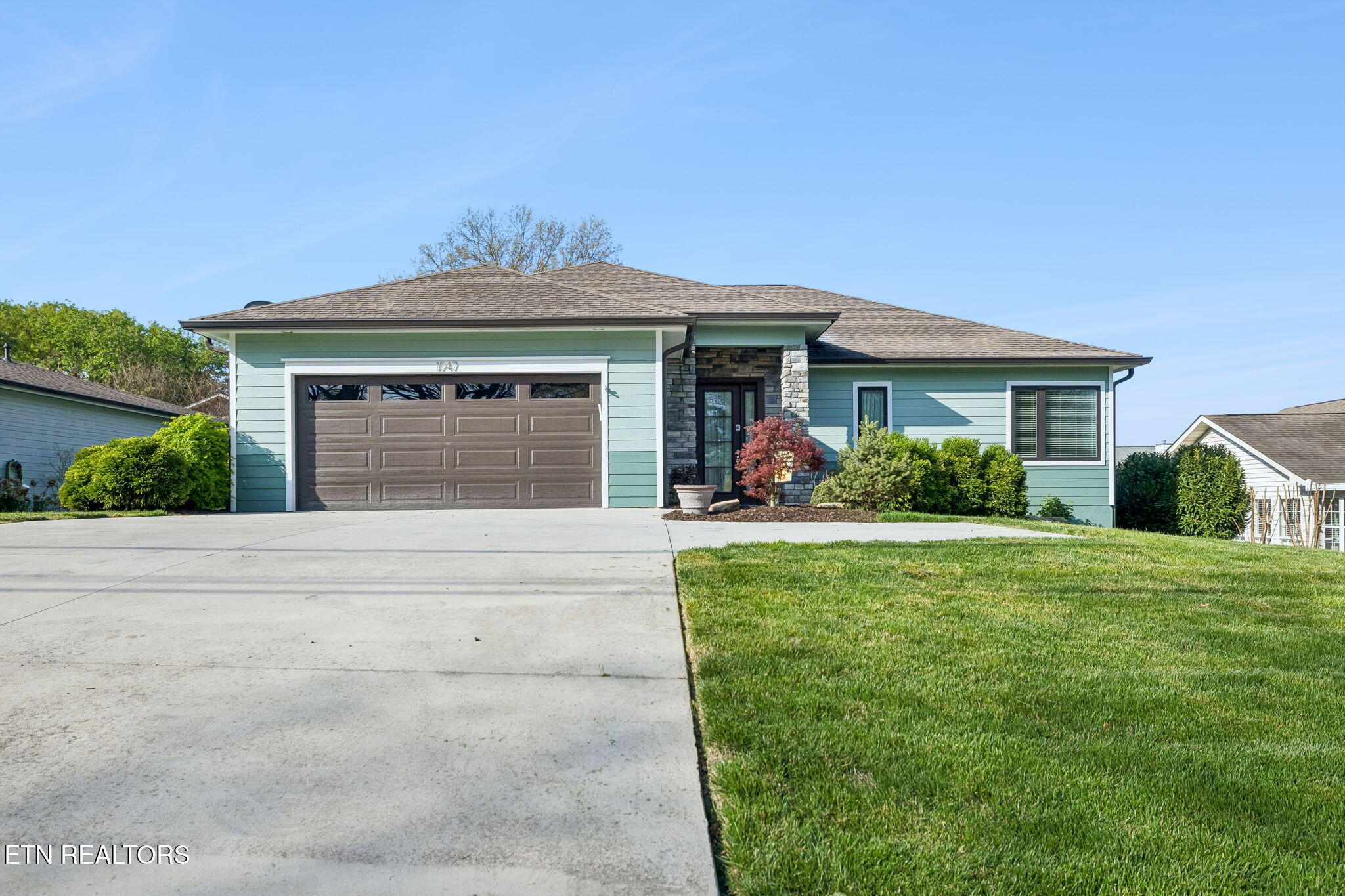 1947 Cochran Road Maryville, TN 37803 - Photo 2 of 47 Front of home