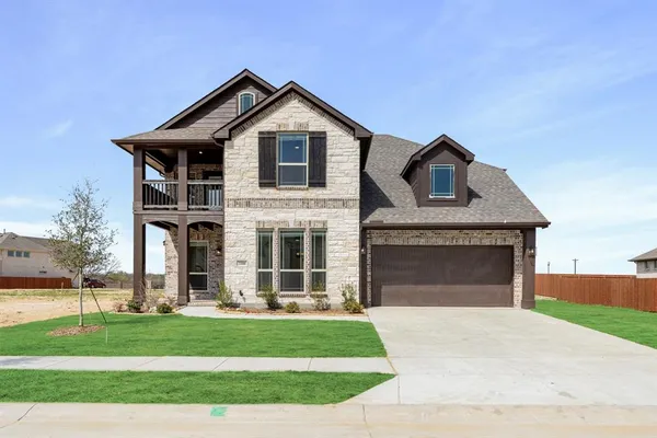 $634,990 | 3300 Emerald Trace Drive, Denton, TX 76226