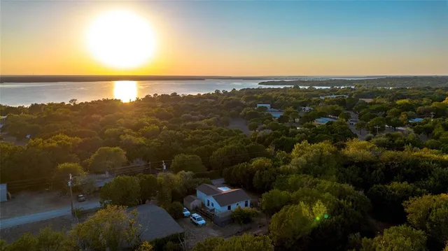 $155,000 | 122 Tobacco Road, Whitney, TX 76692