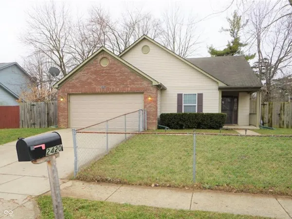 $1,450 | 2420 Treasury Row, Indianapolis, IN 46229