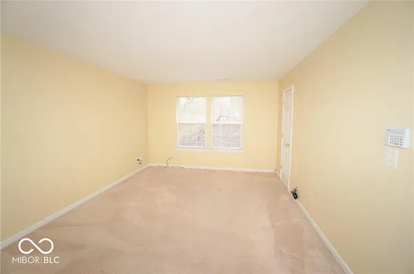 $1,450 | 2420 Treasury Row, Indianapolis, IN 46229